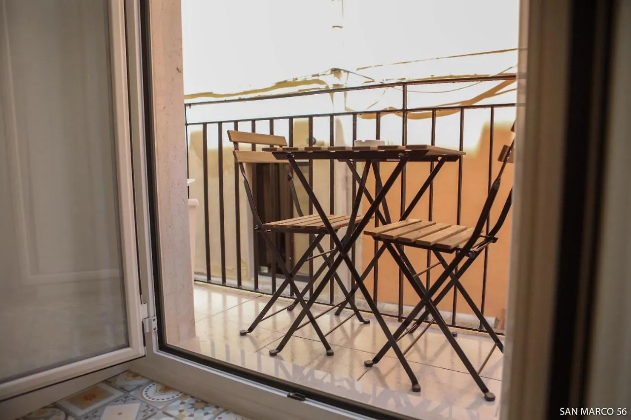 Appartement San Marco 56 à Bari 0*,